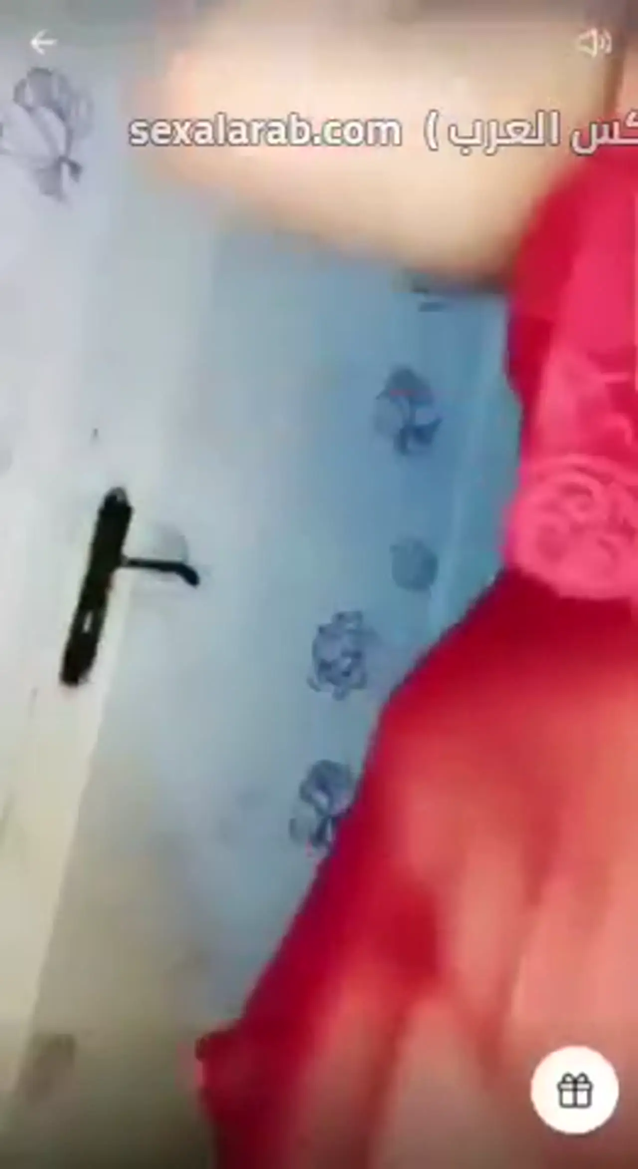شرموطة مصرية تصرخ "مش ادرة" وتتناك لايف بدون توقف - نيك مصري نظرة دافئة فيها شوق 4