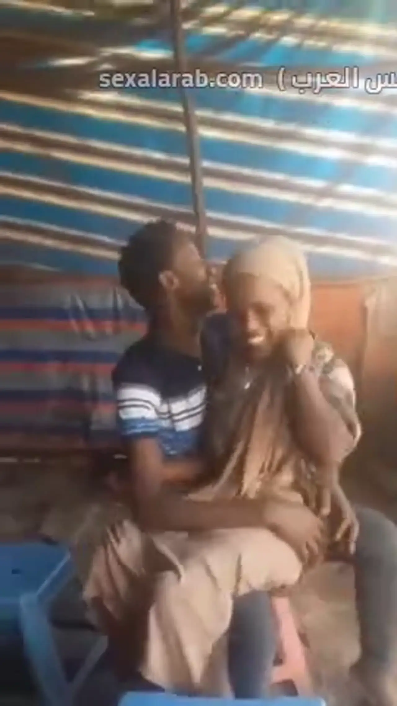 الجميلة المكسيكية بام تتعرى وتهز طيزها بجنون - نودز لاتيني ساخن دفء نظرات لا يُقاوم 9