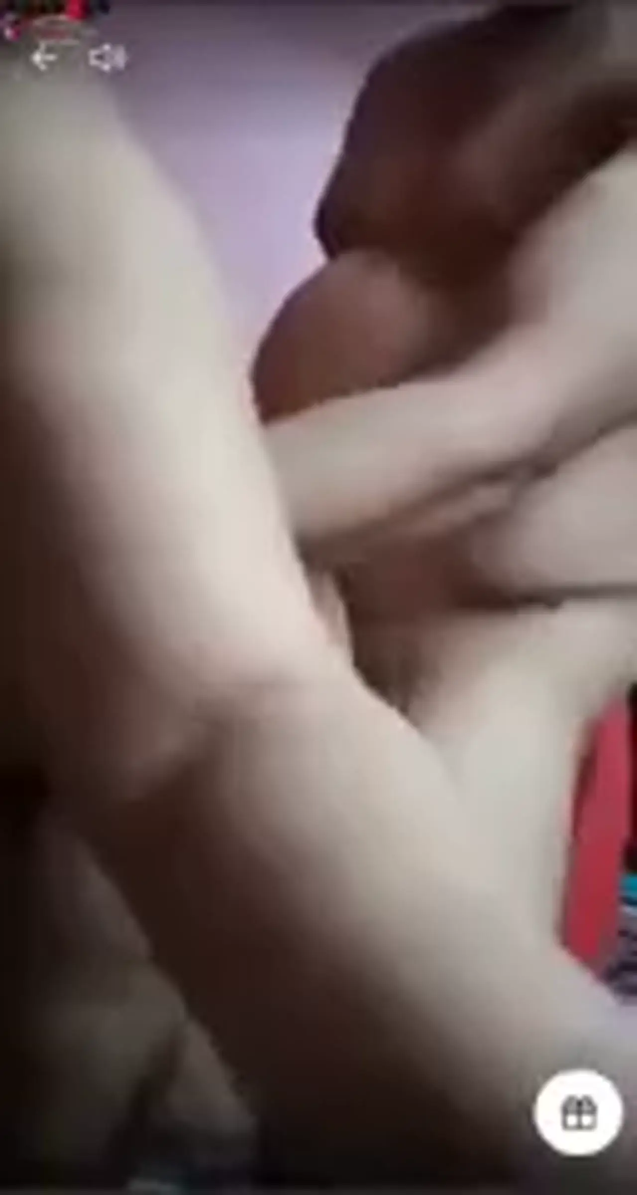 سهرة نيك مصرية ساخنة.. يدور دعم وهي بتمص زبه وتلحسه بشهوة مجنونة - سكس عرب مترجم نظرة جريئة لكن رقيقة 6