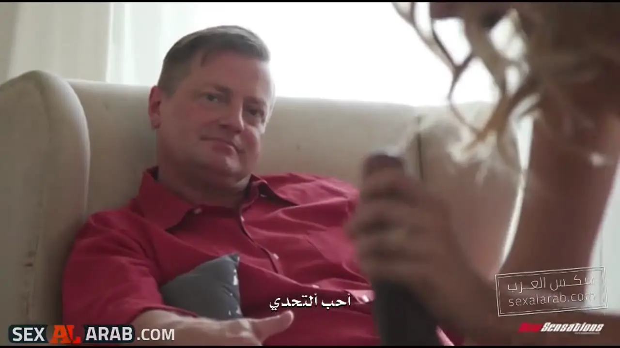 مونة وايلز تضيف بعد آخر للإثارة مع صديقتها وزوجها - سكس مترجم دفء نظرات يربكك 9