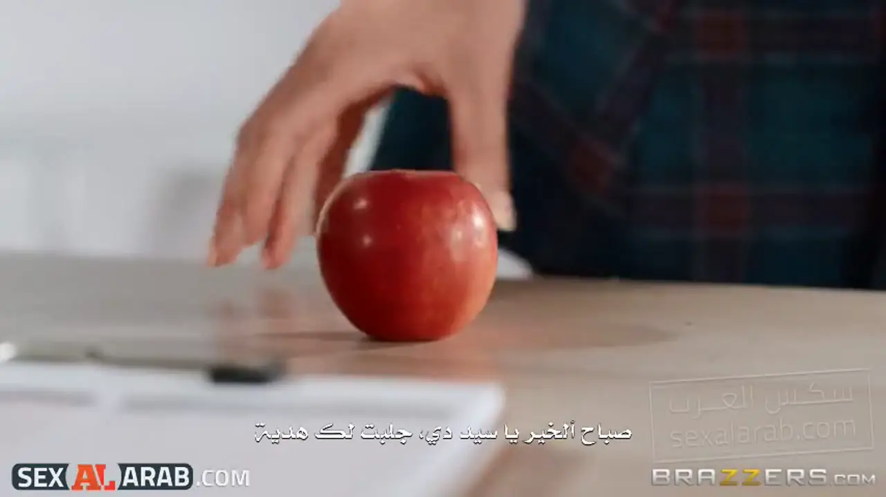 حبيبة الأستاذ الصهباء بتلحس زبه وتفشخ كسها نيك قوي في الكلاس - سكس مترجم ملخص صوري HD 10
